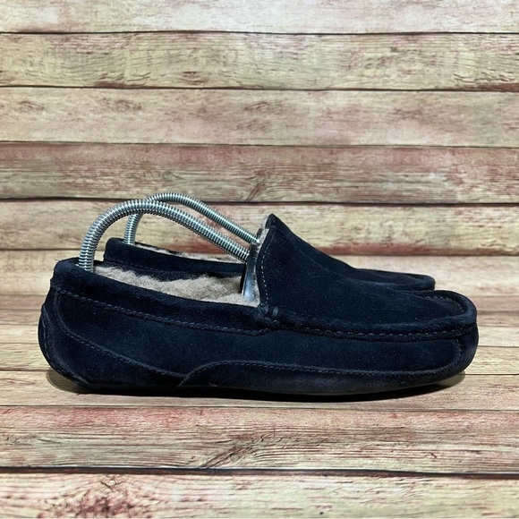 Ugg Blue Ascot Slippers main image 5